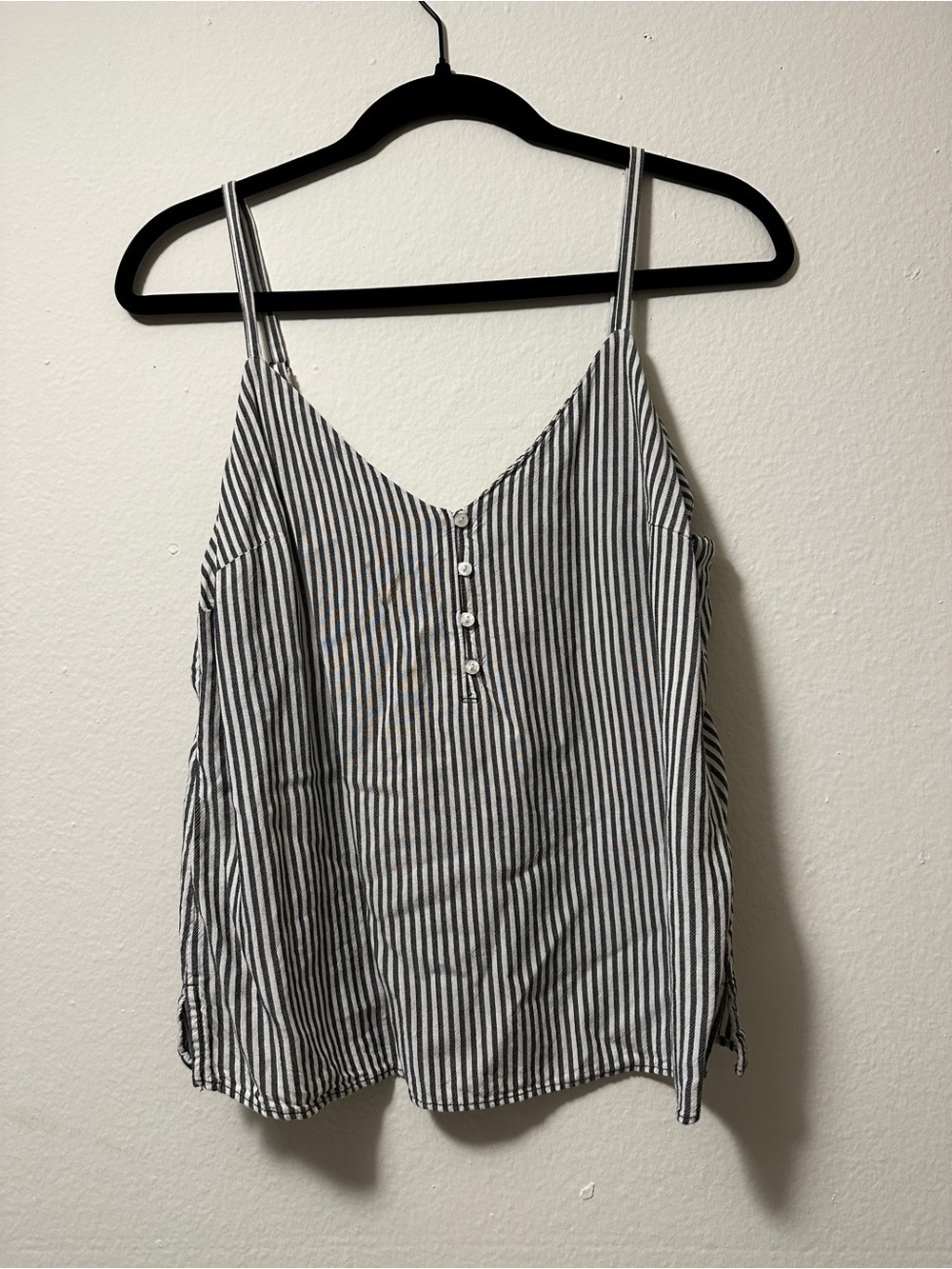 Striped V-Neck Button Front Cami Tank Top - Navy & White